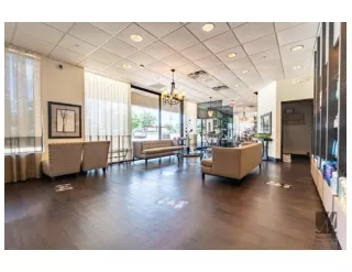 Spacious and comfy waiting area at Cincinnati's top beauty salon Mitchell's Salon & Day Spa
