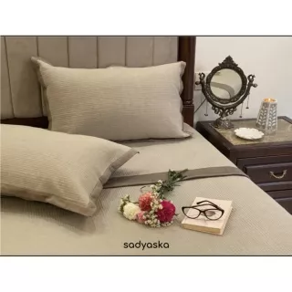 Bed Cover - Buy Reversible Bed Cover Set Online | Sadyaska Store